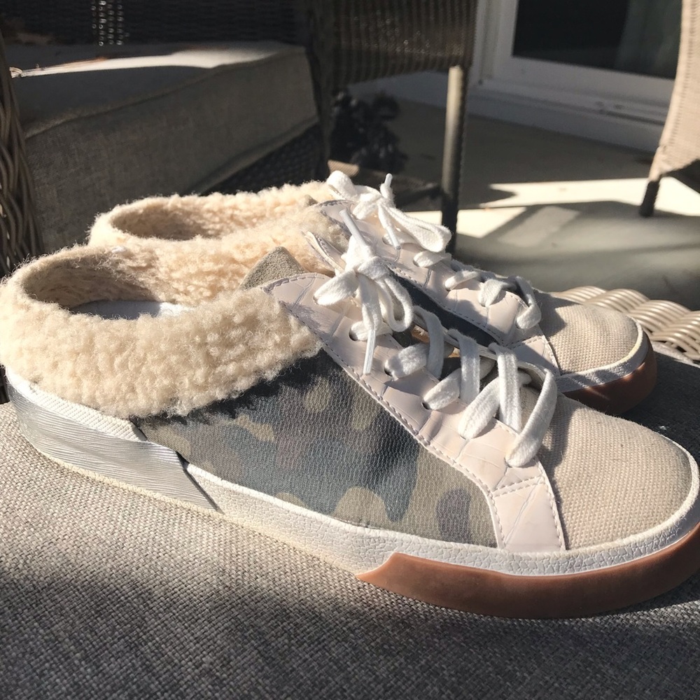 Dolce Vita Zina sneakers size 7.5